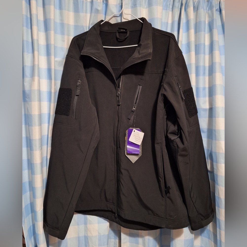 NWT Condor Men's Phantom Softshell Black Jacket